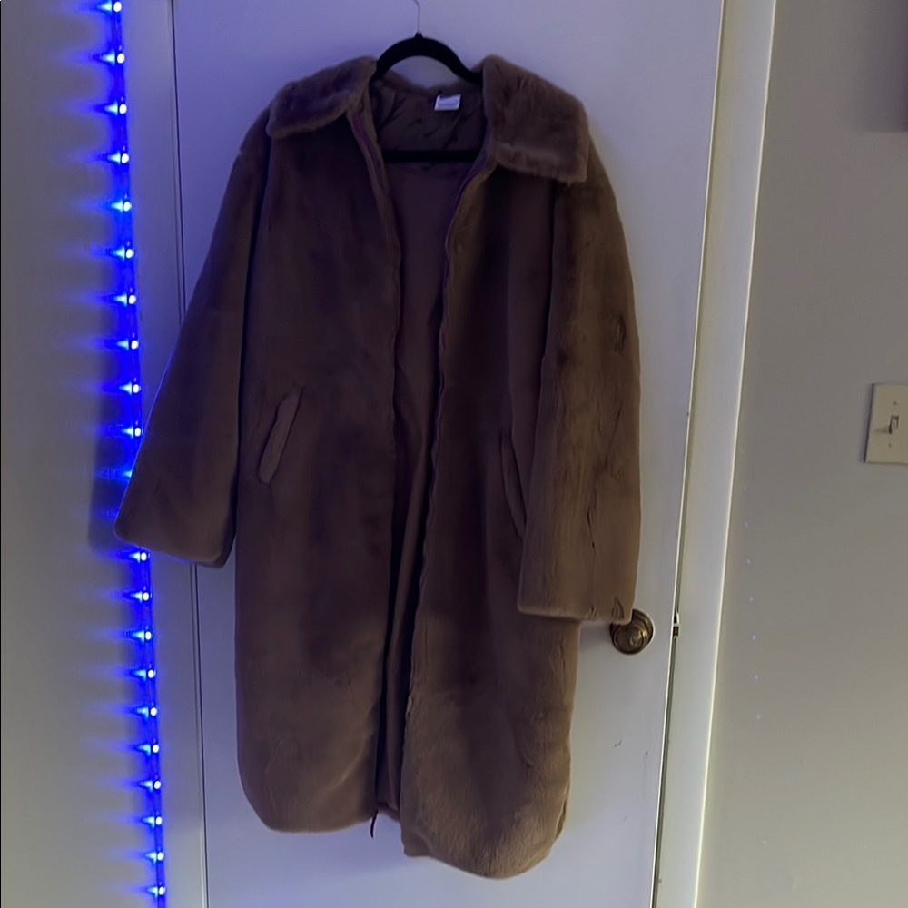 Luxurious Brown Faux Fur Coat